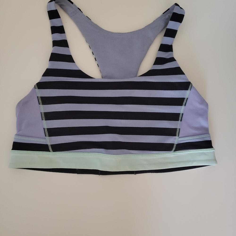 Lululemon workout bra